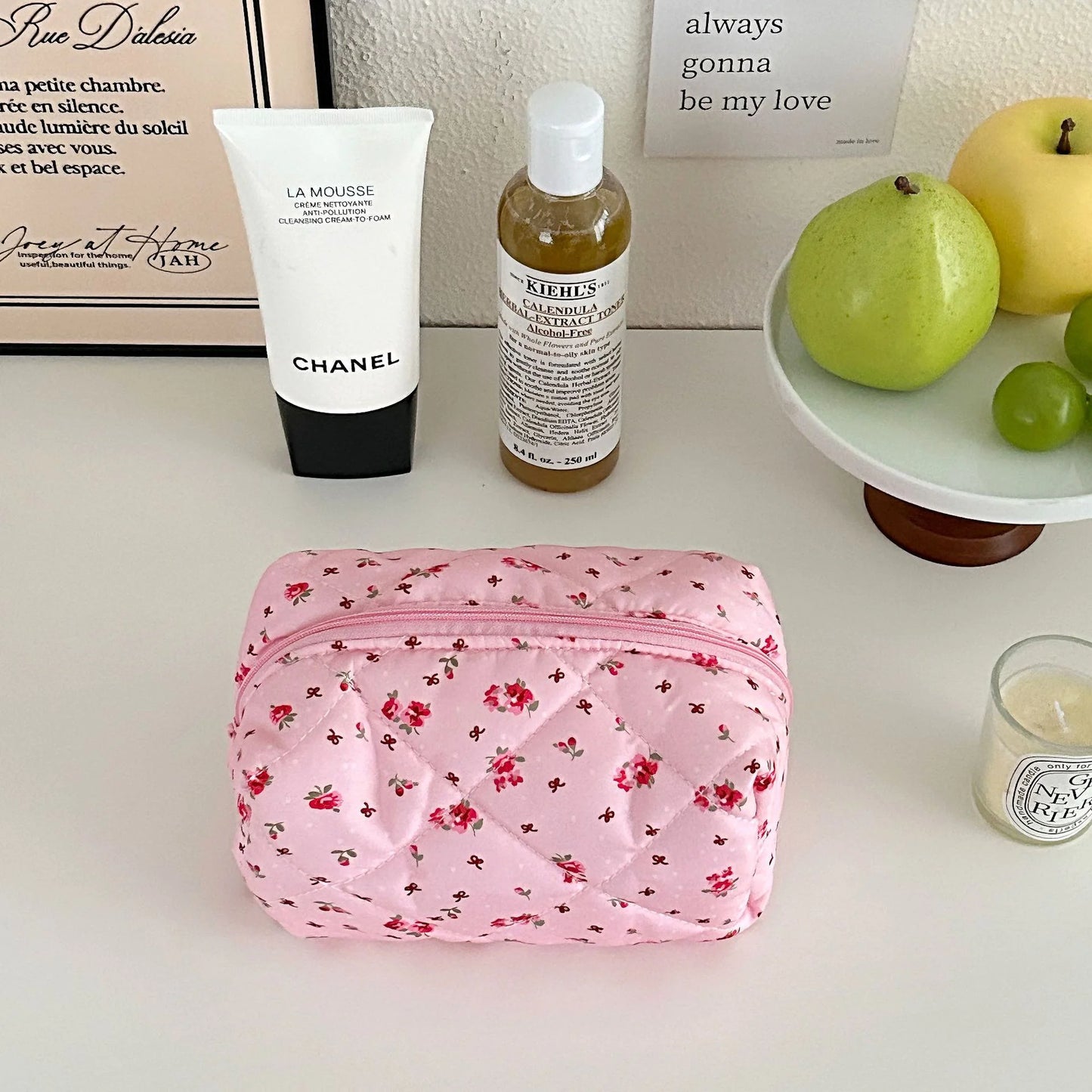 Quilted Flower Storage/Makeup Bag