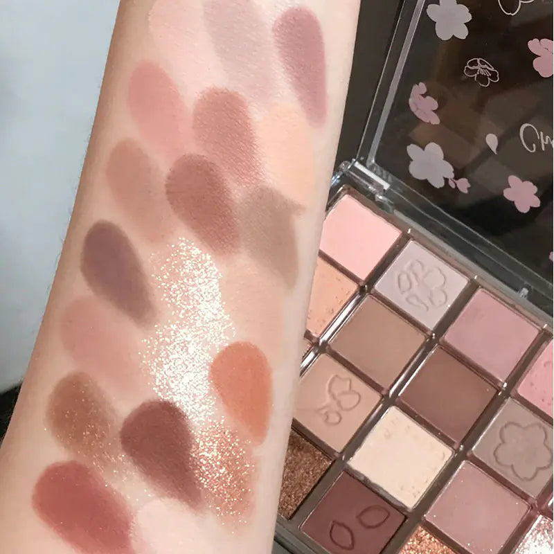 Sakura Dance Eyeshadow Palette
